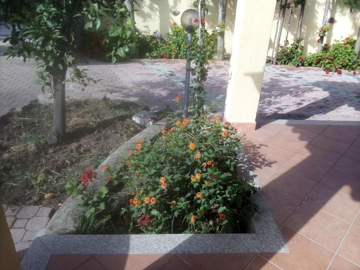 Appartamento In Orosei In Villa Delle Arance 300Mt Dalla Spiaggia מראה חיצוני תמונה